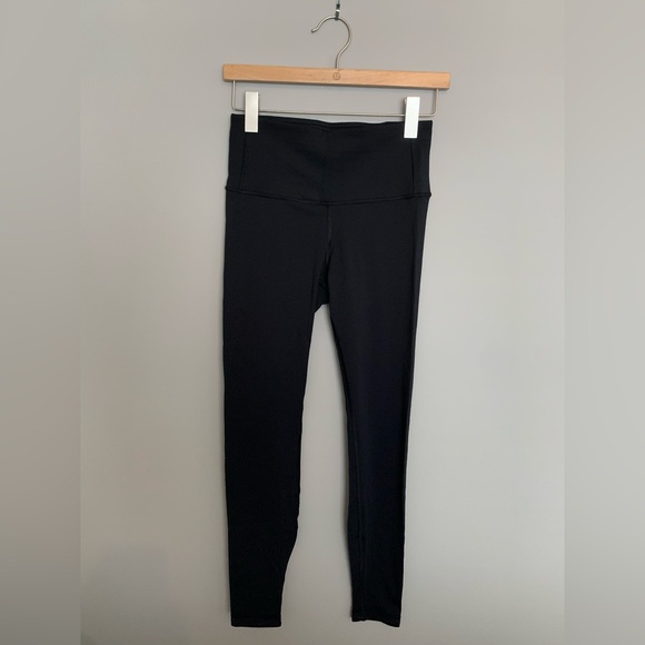 EUC đź©· Lululemon Perf-ect Your Pace Tight *28 Black - Picture 5 of 7